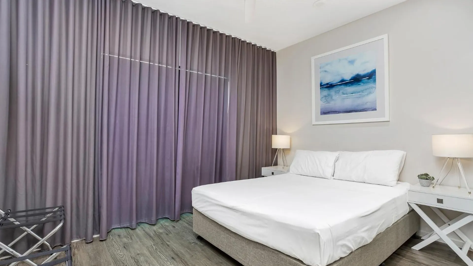 Cairns North 4-Bed With Outdoor Dining & Pool Appartement Australië